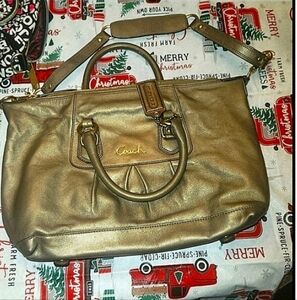 Nwot Vintage coach gold bag